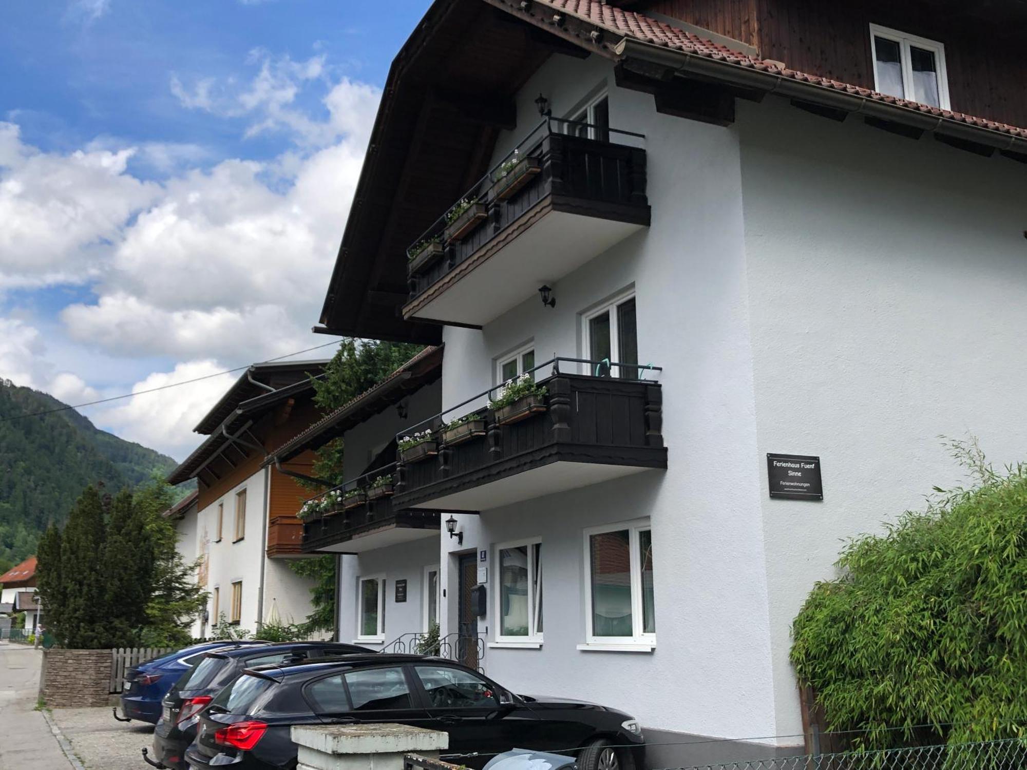 Appartement Felsblick Ferienhaus Fuenf Sinne Добриах Экстерьер фото
